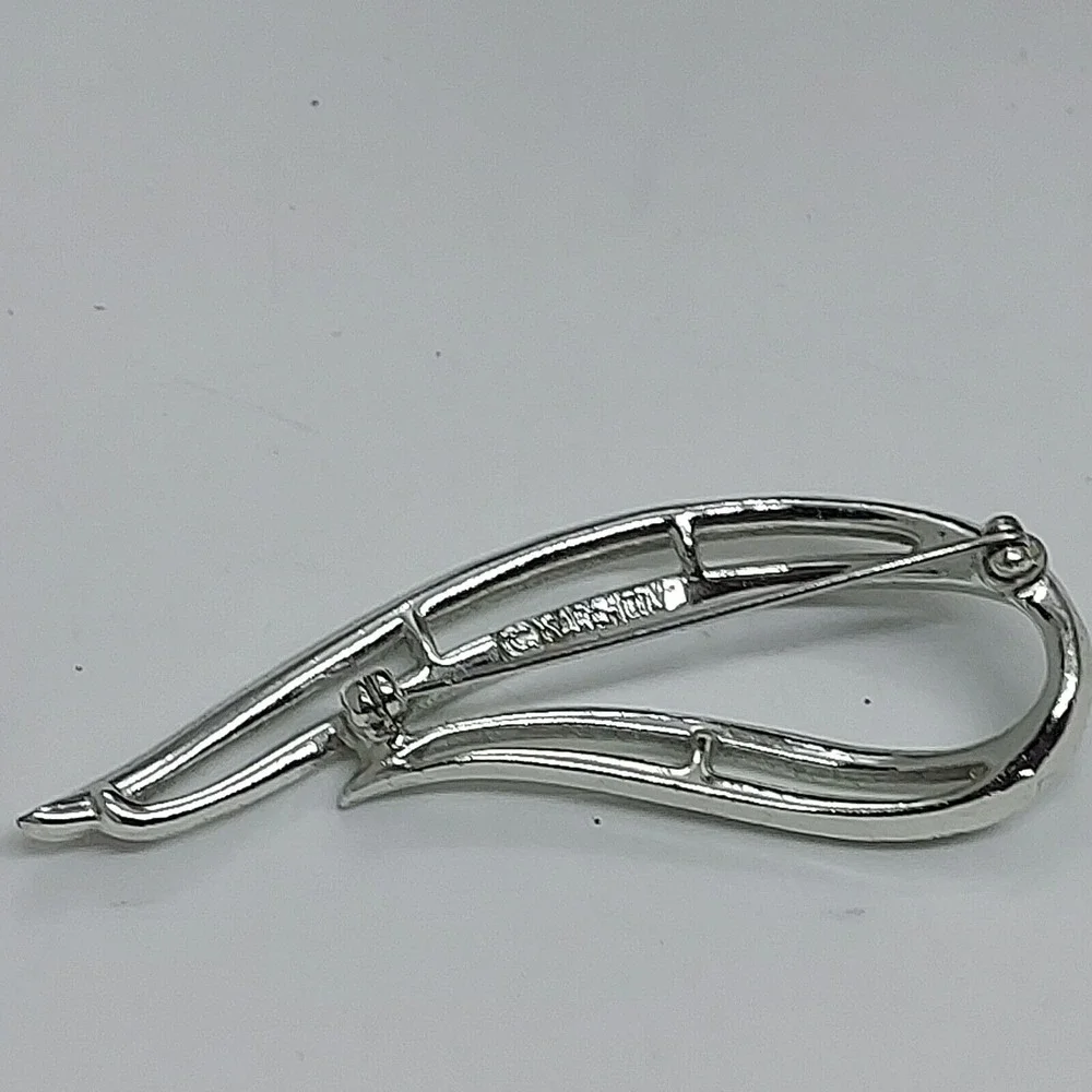 Vintage Silver‎ Tone Sarah Coventry Brooch